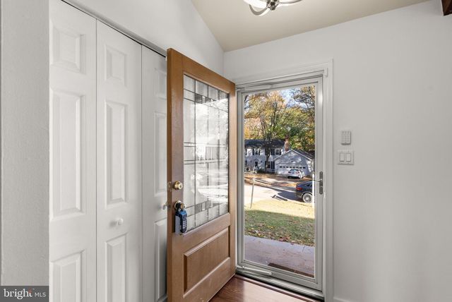 9518 PAMPLONA RD, Columbia, MD 21045