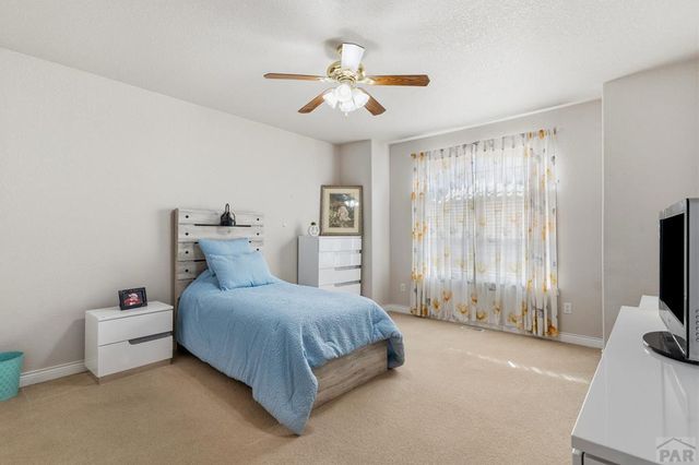 1073 W El Esperante Dr, Pueblo West, CO 81007