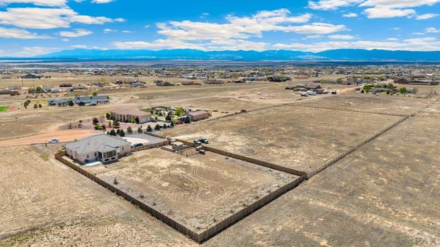 1073 W El Esperante Dr, Pueblo West, CO 81007