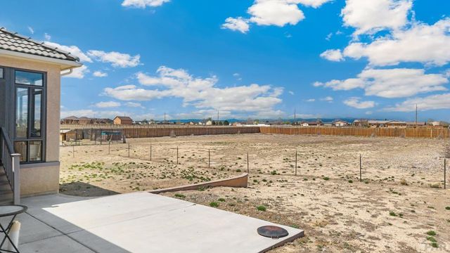 1073 W El Esperante Dr, Pueblo West, CO 81007