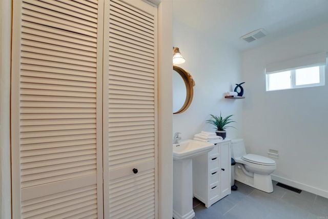 2020 Willow Street, San Diego, CA 92106