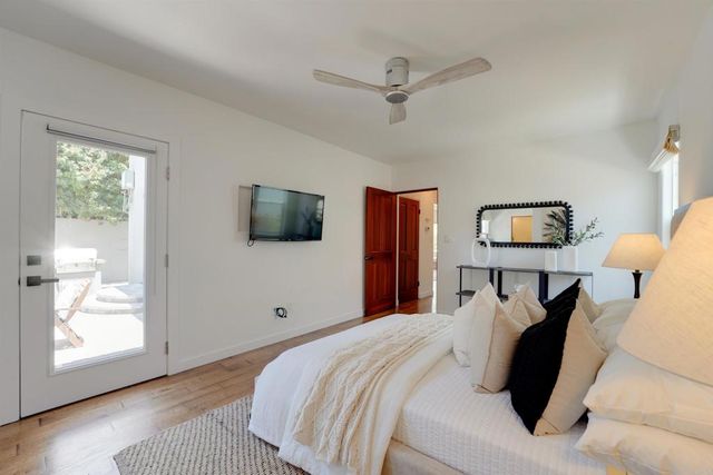 2020 Willow Street, San Diego, CA 92106