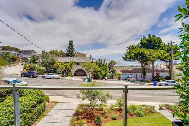 2020 Willow Street, San Diego, CA 92106