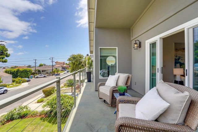 2020 Willow Street, San Diego, CA 92106