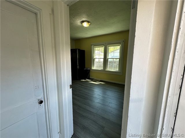 716 walnut Street, Madison, IN 47250