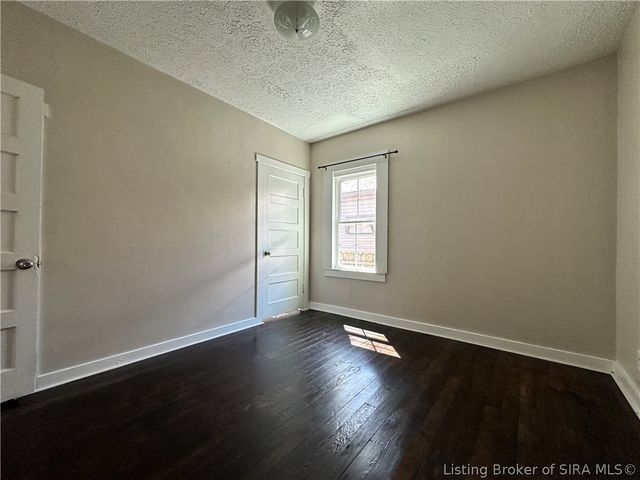 716 walnut Street, Madison, IN 47250