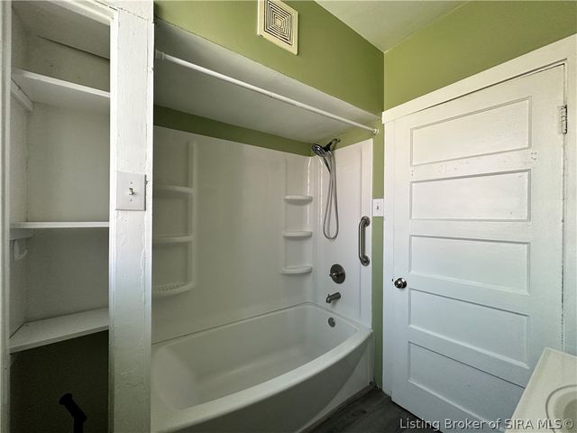 716 walnut Street, Madison, IN 47250