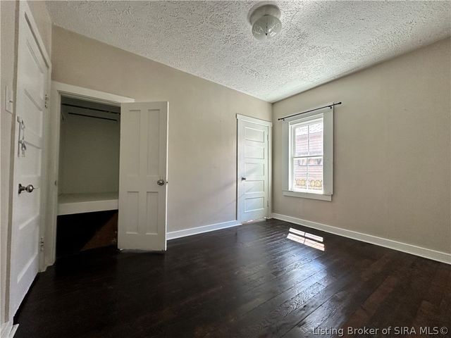 716 walnut Street, Madison, IN 47250