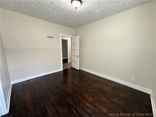 716 walnut Street, Madison, IN 47250