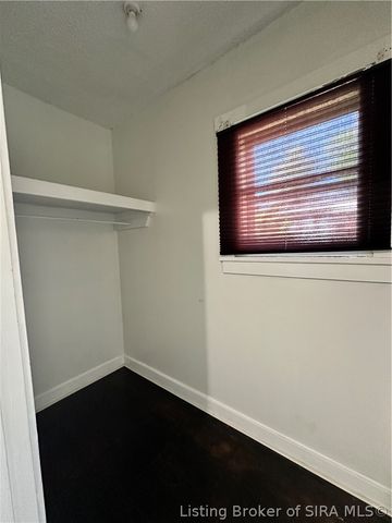 716 walnut Street, Madison, IN 47250