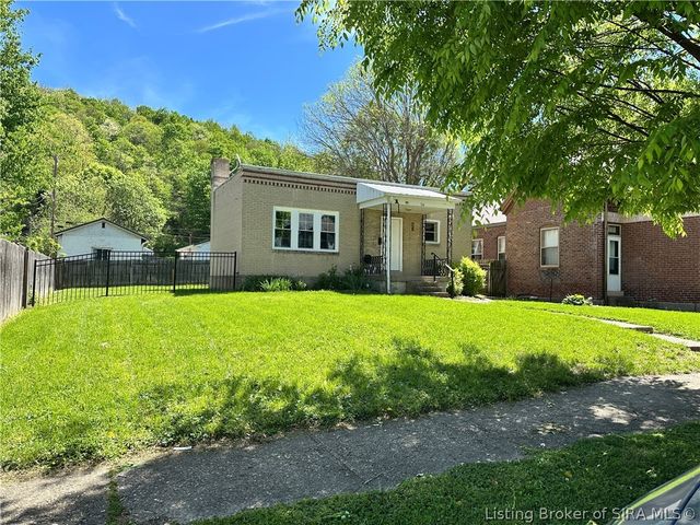 716 walnut Street, Madison, IN 47250