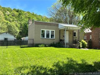716 walnut Street, Madison, IN 47250