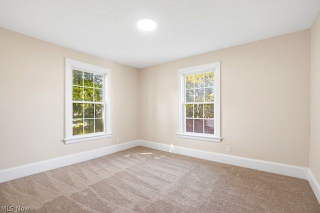 1395 W Market Street, Akron, OH 44313