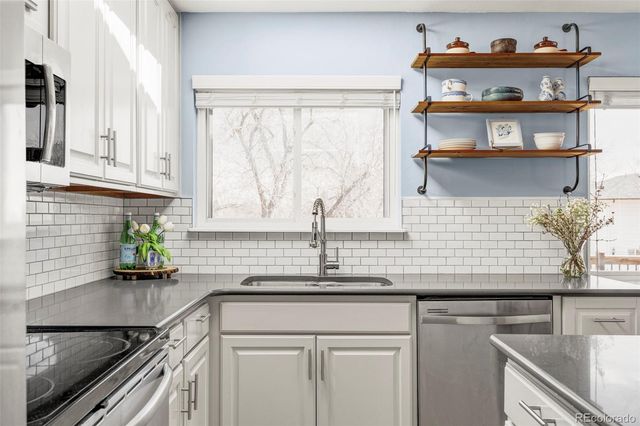 1380 Holly Drive W, Broomfield, CO 80020