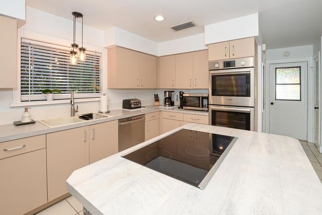 3754 SW Spoonbill Terrace, Palm City, FL 34990