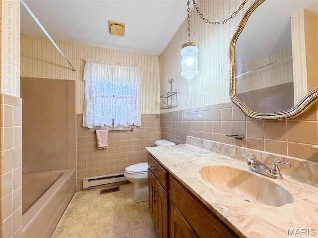 2560 Highway N, Pacific, MO 63069