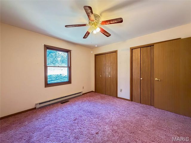 2560 Highway N, Pacific, MO 63069