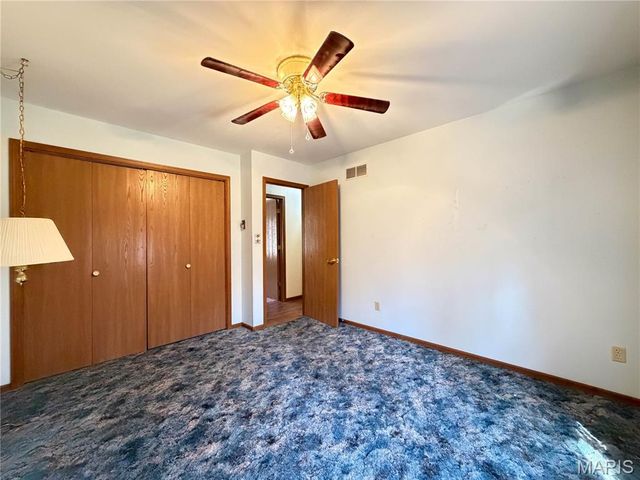 2560 Highway N, Pacific, MO 63069