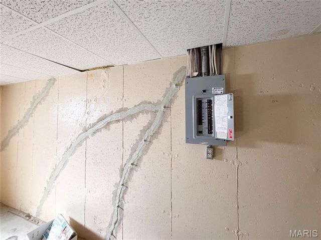 2560 Highway N, Pacific, MO 63069