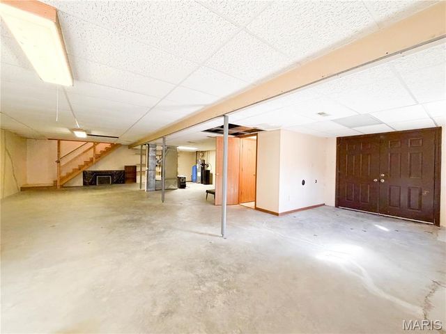 2560 Highway N, Pacific, MO 63069