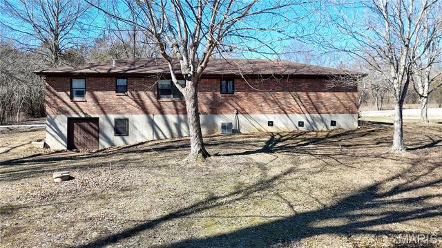 2560 Highway N, Pacific, MO 63069