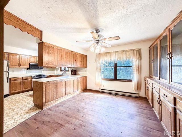 2560 Highway N, Pacific, MO 63069