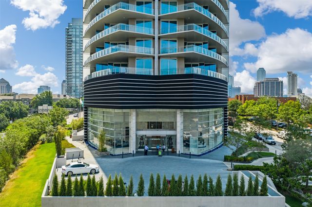 3130 N Harwood Street 707, Dallas, TX 75201