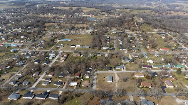 1302 Valley Avenue, Ava, MO 65608