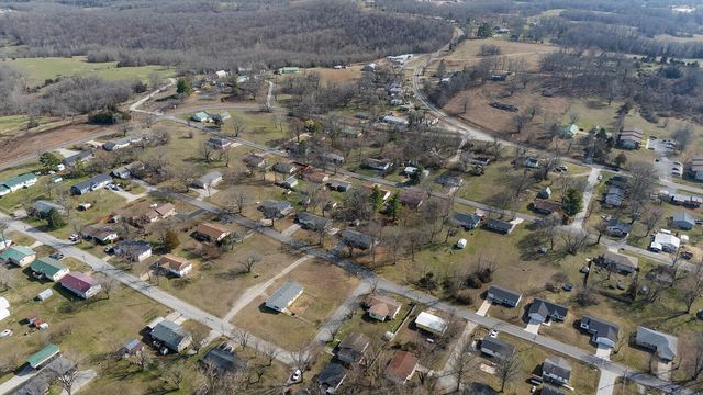 1302 Valley Avenue, Ava, MO 65608