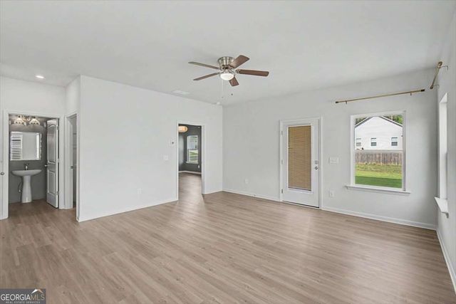 514 Denton Drive, Adairsville, GA 30103