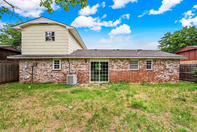 6930 SW Forest Ave, Lawton, OK 73505