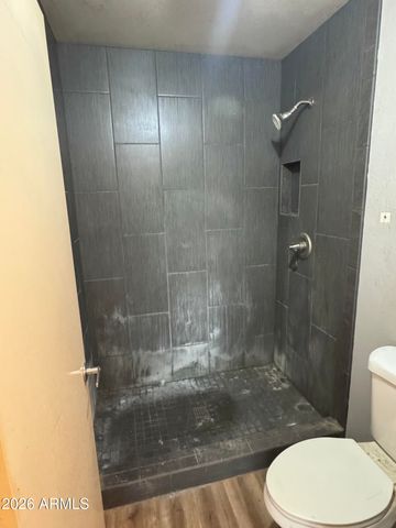 2602 E CHARLESTON Avenue, Phoenix, AZ 85032