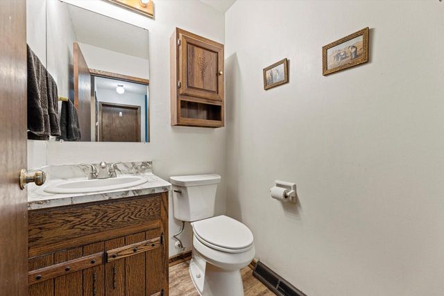 1517 Merry COURT, Port Washington, WI 53074
