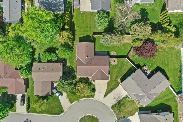 1517 Merry COURT, Port Washington, WI 53074