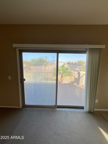 39203 N CAROLINA Avenue, San Tan Valley, AZ 85140