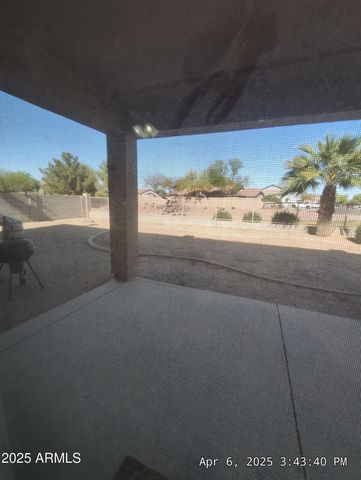 39203 N CAROLINA Avenue, San Tan Valley, AZ 85140