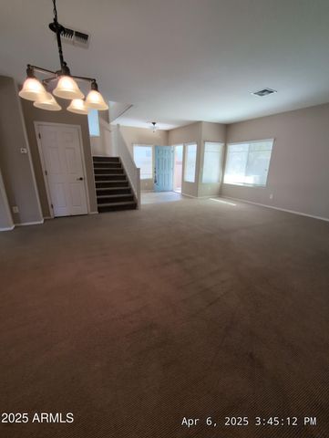 39203 N CAROLINA Avenue, San Tan Valley, AZ 85140