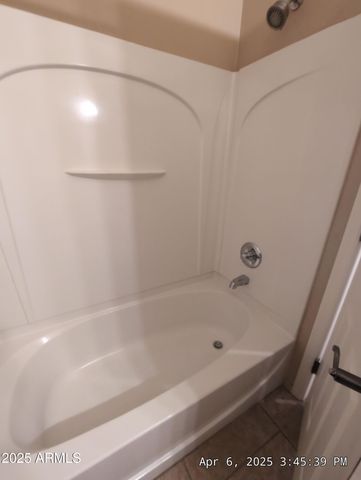 39203 N CAROLINA Avenue, San Tan Valley, AZ 85140
