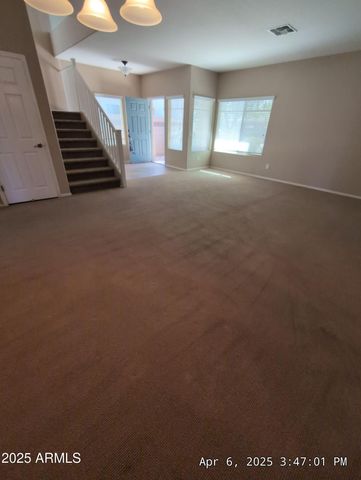 39203 N CAROLINA Avenue, San Tan Valley, AZ 85140