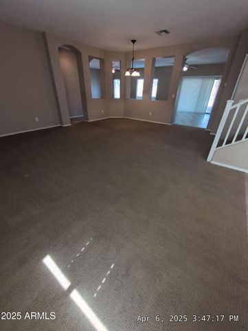 39203 N CAROLINA Avenue, San Tan Valley, AZ 85140