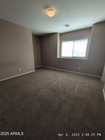39203 N CAROLINA Avenue, San Tan Valley, AZ 85140