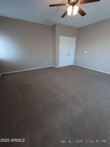 39203 N CAROLINA Avenue, San Tan Valley, AZ 85140