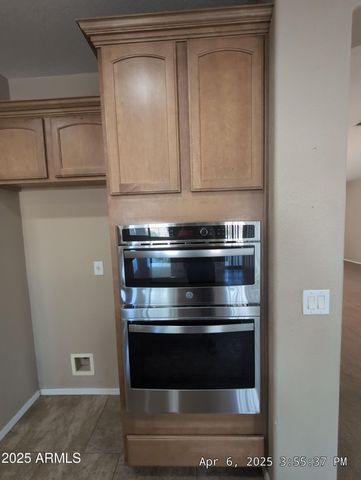 39203 N CAROLINA Avenue, San Tan Valley, AZ 85140