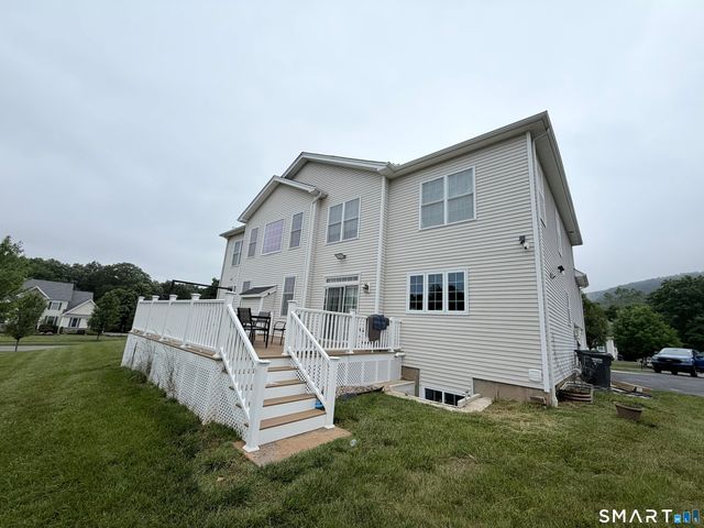143 Rochela Drive, Southington, CT 06489