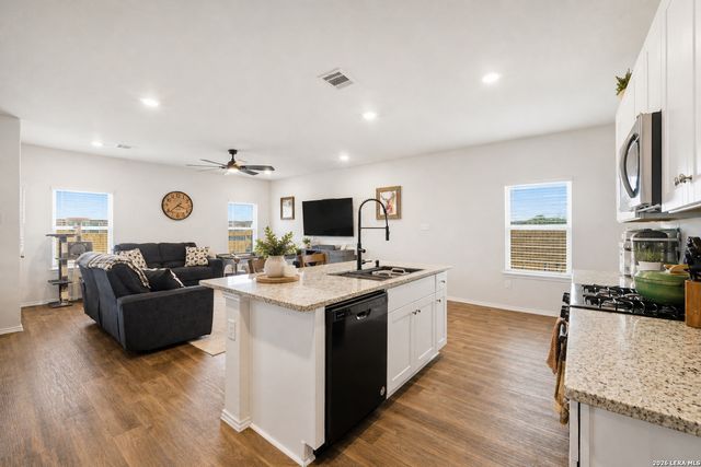 446 Orion, New Braunfels, TX 78130