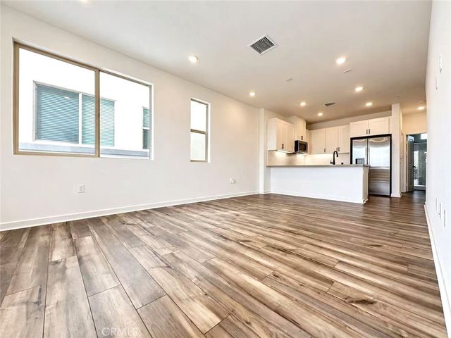 1313 N Pinecrest Paseo, Ontario, CA 91762