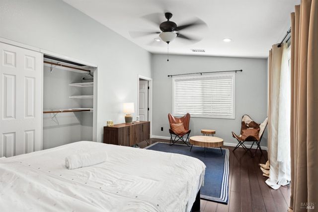 5232 Badger Rd, Santa Rosa, CA 95409