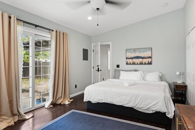 5232 Badger Rd, Santa Rosa, CA 95409