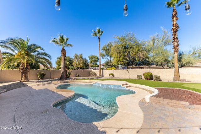 13616 W READE Avenue, Litchfield Park, AZ 85340