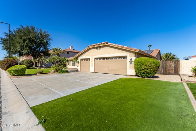 13616 W READE Avenue, Litchfield Park, AZ 85340